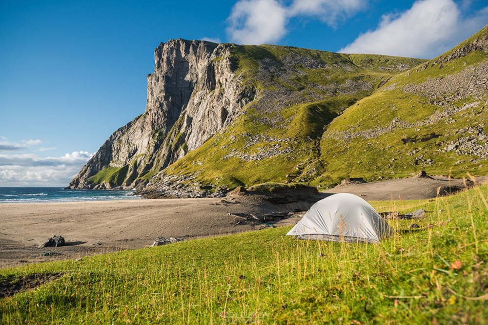 lofoten islands travel kvalvika beach