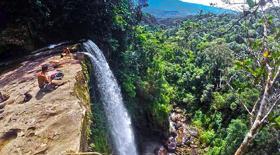 Mocoa Colombia travel guide – jungle trail leading to Fin del Mundo waterfall