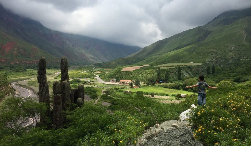 Salta Argentina travel guide – panoramic view of colorful mountains