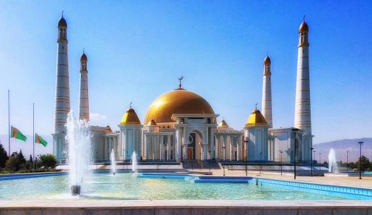 best-turkmenistan-travel-guide-2025