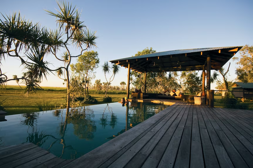 Sustainable retreat The Frames overlooking the Murray River