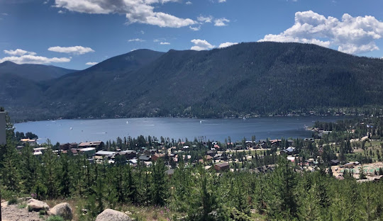 Grand Lake Colorado in Charming lake towns in America 2025