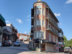 Top hidden gems in Eureka Springs 2025