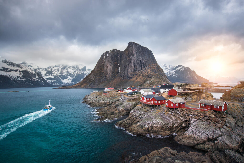 Lofoten Islands Travel Guide – Svolvær harbor and fishing cabins